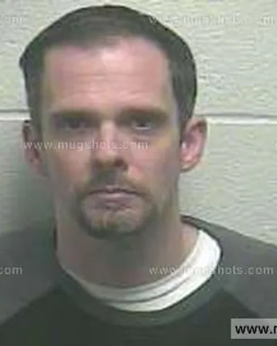 Booking photo of Lonnie Ray Miller II, Giles County, Nov 29, 2013