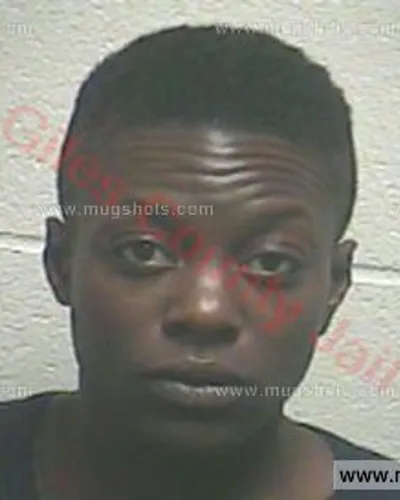 Booking photo of Keaira Monique Randolph, Giles County, Jul 12, 2016