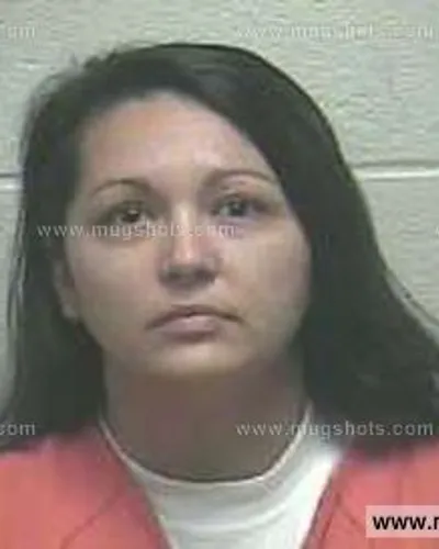 Booking photo of Laurie Murrah Whitworth, Giles County, Jun 16, 2015
