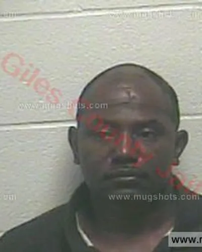 Booking photo of Timothy Maurice Reynolds, Giles County, Dec 20, 2015