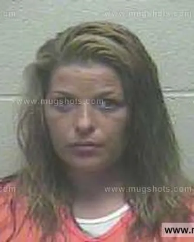 Booking photo of PAULA MECHELLE RUSSELL, Giles County, Mar 9, 2015