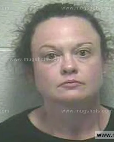 Booking photo of April Lynn Riddle, Giles County, Apr 3, 2015