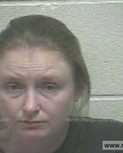 Booking photo of Carrie Lynn Lucas, Giles County, Mar 28, 2015