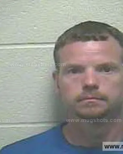 Booking photo of Adam Holt, Giles County, Jun 21, 2015