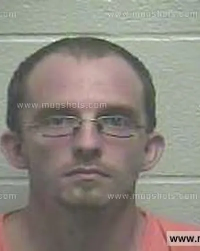 Booking photo of TERRY LEE MCGLOCKLIN Jr., Giles County, Aug 22, 2014