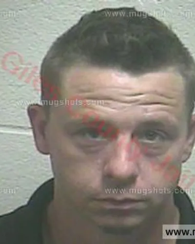 Booking photo of Douglas Shaun Moore, Giles County, May 25, 2016