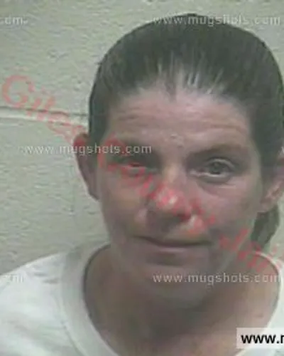Booking photo of Lisa Maglione, Giles County, Jul 9, 2016