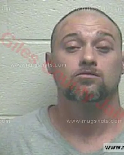 Booking photo of Waylon James Parsons, Giles County, Apr 1, 2018