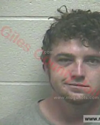 Booking photo of Hunter James Watson Defoe, Giles County, Dec 31, 2017