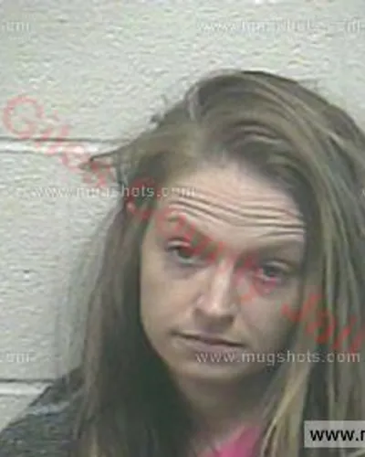 Booking photo of Eliza Leigh Bass, Giles County, May 24, 2017