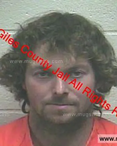 Booking photo of Curtis Luna, Giles County, Dec 29, 2018