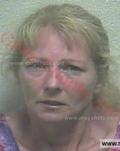 Booking photo of Yvonne Mathis, Giles County, Sep 3, 2015