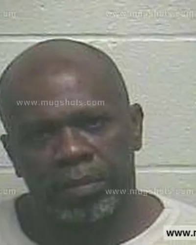 Booking photo of Tracy Williams, Giles County, Jun 6, 2014