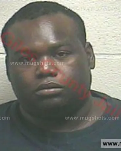 Booking photo of Derrick Tervor Hicks, Giles County, Apr 12, 2017