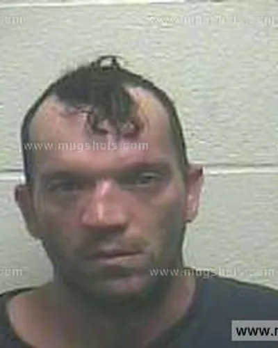 Booking photo of Wesley Keith Poarch, Giles County, May 22, 2015