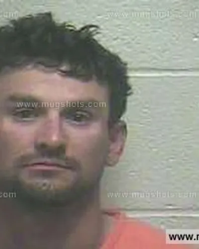 Booking photo of Walter Chavez, Giles County, May 28, 2014