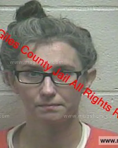 Booking photo of Elizabeth Woodridge, Giles County, Apr 2, 2019