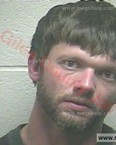 Booking photo of Derek Allen Bull, Giles County, Apr 6, 2017