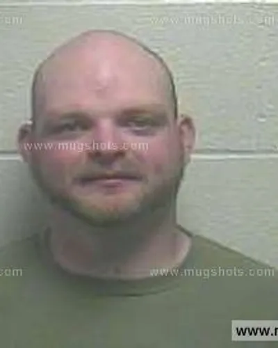 Booking photo of Tyler Farris, Giles County, Apr 27, 2014