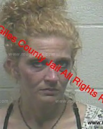 Booking photo of Maranda Lee Leatherwood, Giles County, Dec 25, 2018