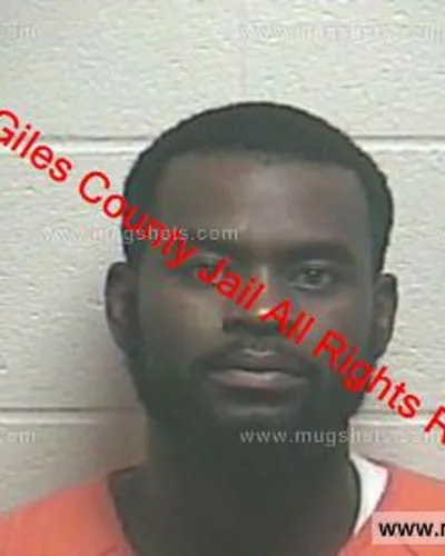 Booking photo of Deron Garrett, Giles County, Jan 25, 2020