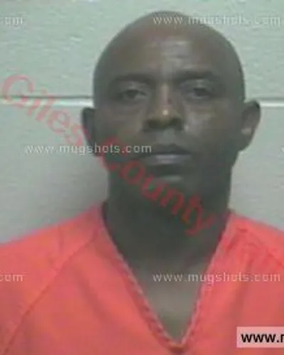 Most recent booking photo for Scottie Gene Holt