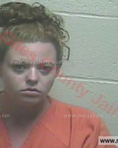 Booking photo of Summer Brooke Wilbanks, Giles County, Jul 19, 2016