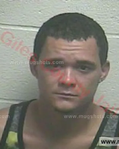 Booking photo of Dustin Dean Burrow, Giles County, Aug 31, 2016