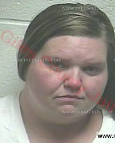 Booking photo of Crystal Bradford, Giles County, Apr 30, 2016