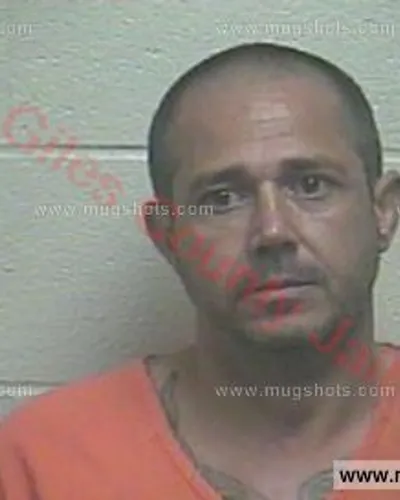 Booking photo of TERRY L DEFOE, Giles County, May 24, 2017