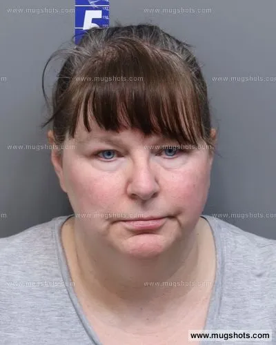 Booking photo of Brenda Card, Hamilton County, Apr 16, 2022