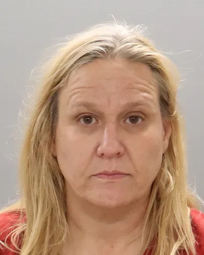 Booking photo of Kimberly Louise Loebs, Knox County, Dec 5, 2025