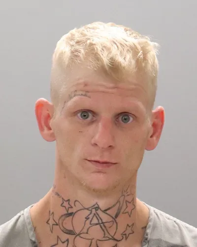 Booking photo of Dustin Ace Moneer, Knox County, Sep 19, 2025