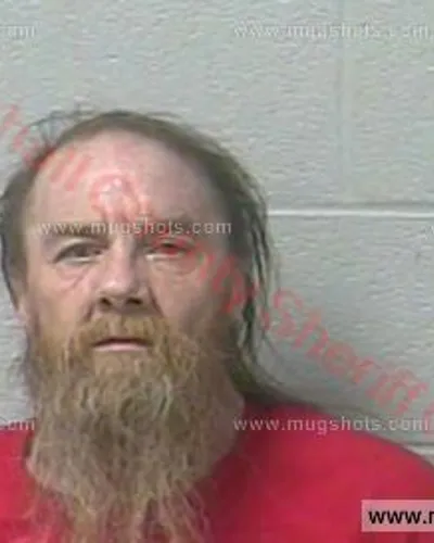 Booking photo of KENNETH EUGENE STEGG Jr., Marshall County, Apr 21, 2016