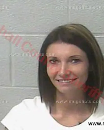 Booking photo of Taylor Deanne Dalton, Marshall County, May 9, 2017