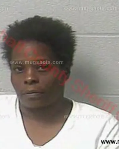 Booking photo of Lekisha Bell, Marshall County, Sep 29, 2016