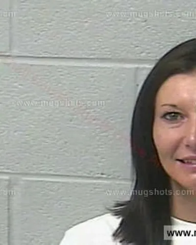 Booking photo of Taylor Deanne Dalton, Marshall County, Nov 2, 2019