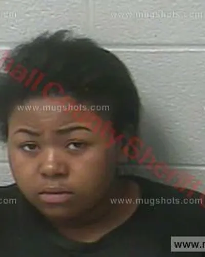 Booking photo of Julia Bryant, Marshall County, Apr 26, 2016