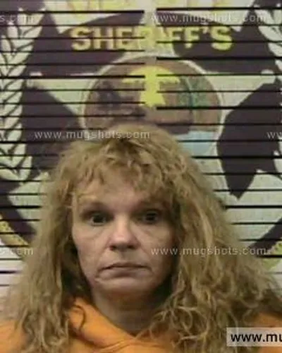 Booking photo of Shonda Auberry, Polk County, Jun 28, 2016