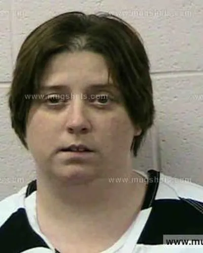 Booking photo of Jennifer Benitez, Polk County, Jun 28, 2016