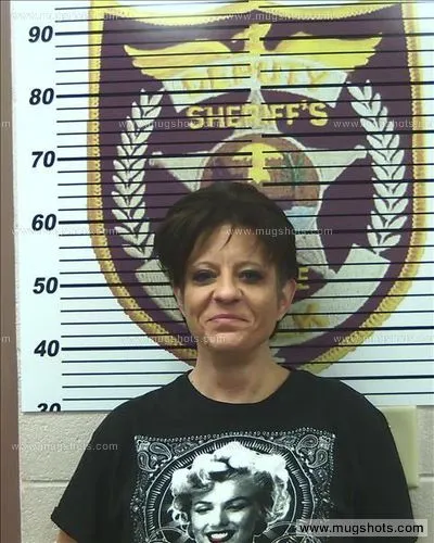 Booking photo of Nikki Crisp, Polk County, Jun 28, 2016