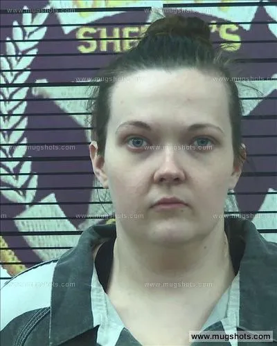 Booking photo of Lacey Carter, Polk County, Jun 28, 2016