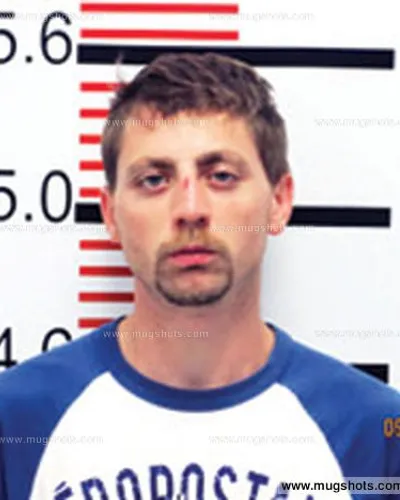 Booking photo of Nathan Singleton, Scott County, Oct 9, 2013